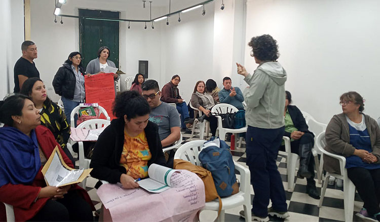 Fotografía Se capacitan en docentes en el trayecto formativo El Rol del Referente...