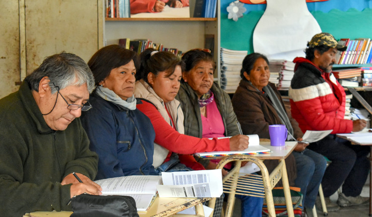 Buscan mejorar el proceso de enseñanza y aprendizaje de los estudiantes de Yacones