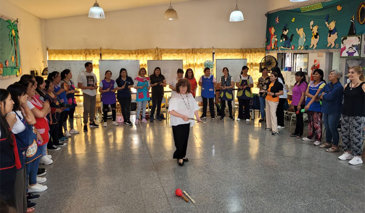 Fotografía: Docentes de Nivel Inicial se capacitaron en musicoterapia