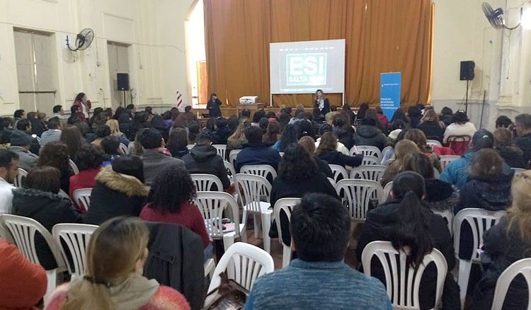 Capacitación del Programa ENIA a docentes del Nivel Secundario